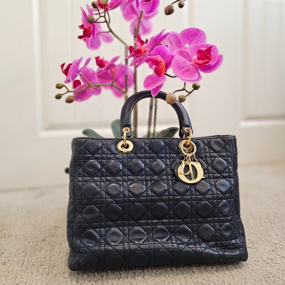 Lady Dior - Picture 2 of 2